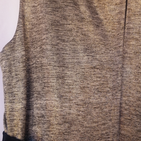 Iris & Ivy Gold and Black Special Occasion Dress - Picture 5 of 8